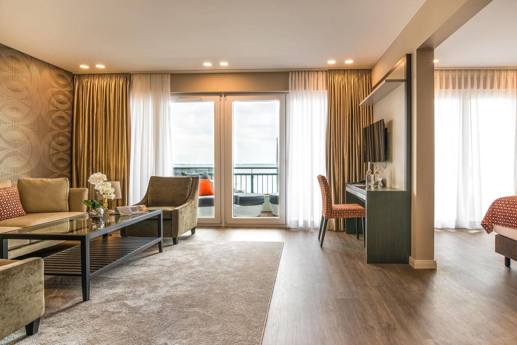 Strandhotel Luv ティメンドルファー・シュトラント エクステリア 写真